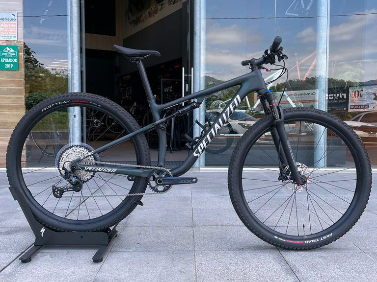 Bicicleta Epic Comp Carbon - Sob Consulta