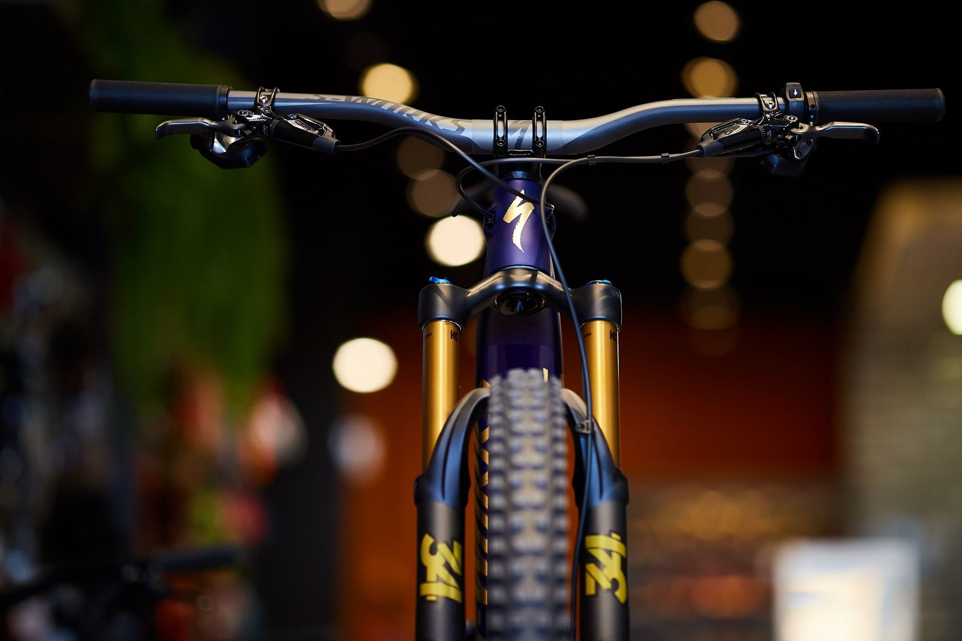 Foto Bicicleta Levo SL Founder's Edition - Life Cycle Floripa Foto Bicicleta Levo SL Founder's Edition - Life Cycle Floripa - Imagem 13