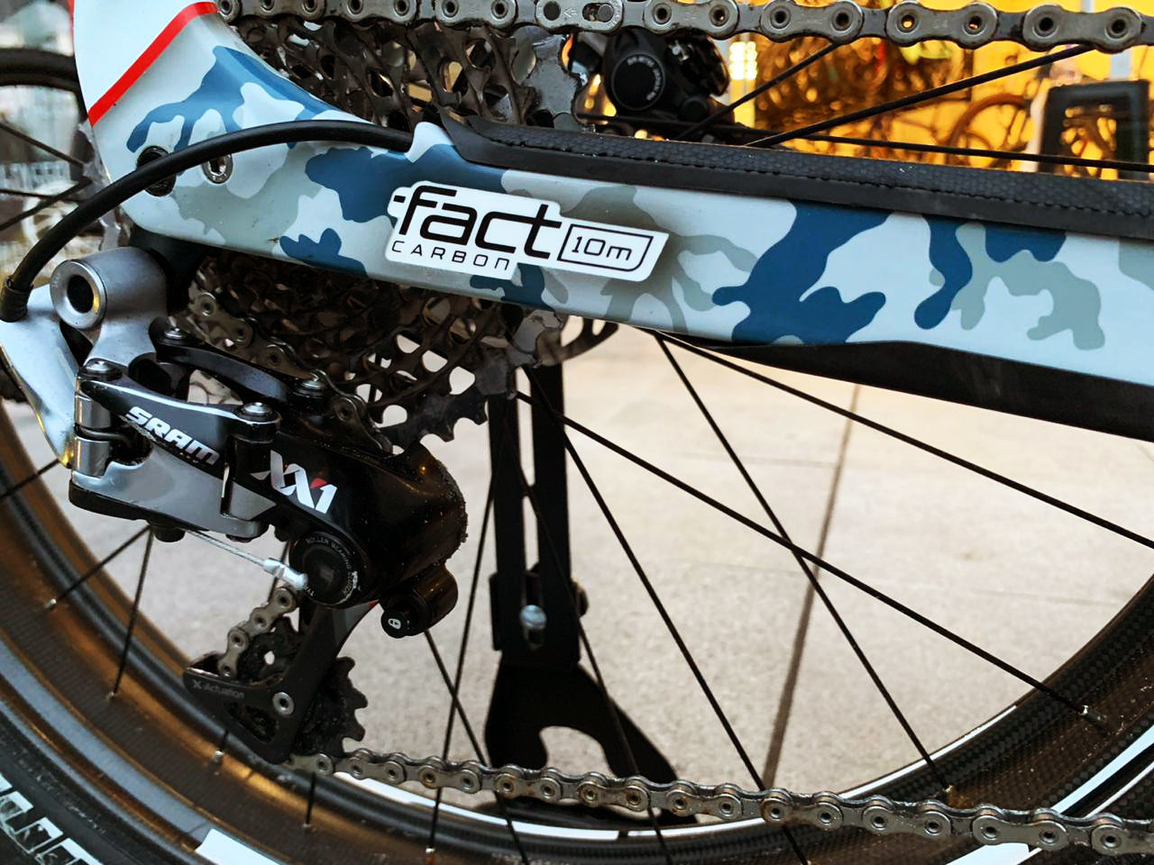 Foto Bicicleta Specialized Fatboy - (Bike em Floripa) Foto Bicicleta Specialized Fatboy - (Bike em Floripa) - Imagem 4
