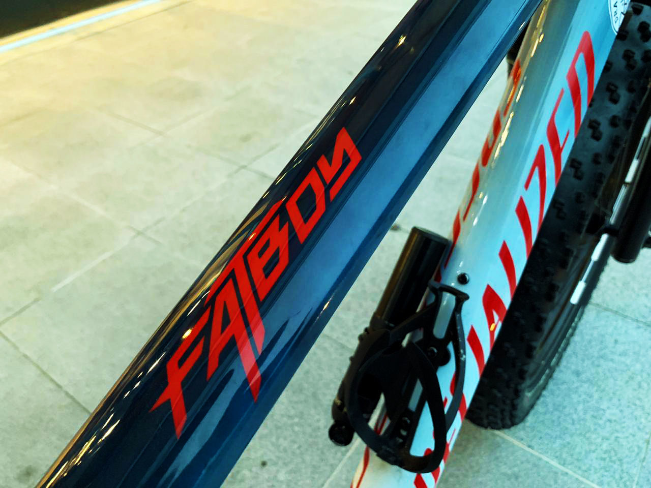 Foto Bicicleta Specialized Fatboy - (Bike em Floripa) Foto Bicicleta Specialized Fatboy - (Bike em Floripa) - Imagem 5