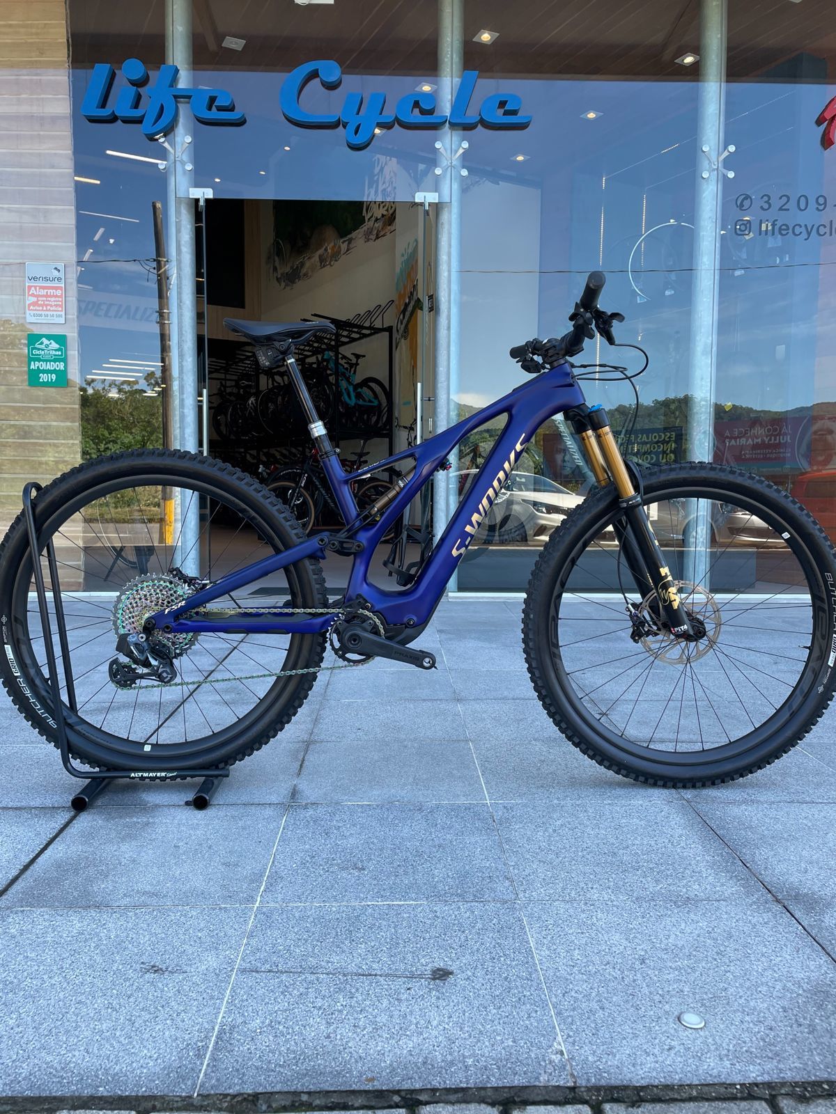 Foto Specialized Turbo Levo SL Founder Edition - Semi nova - (Bike em Floripa) Foto Specialized Turbo Levo SL Founder Edition - Semi nova - (Bike em Floripa) - Imagem 0