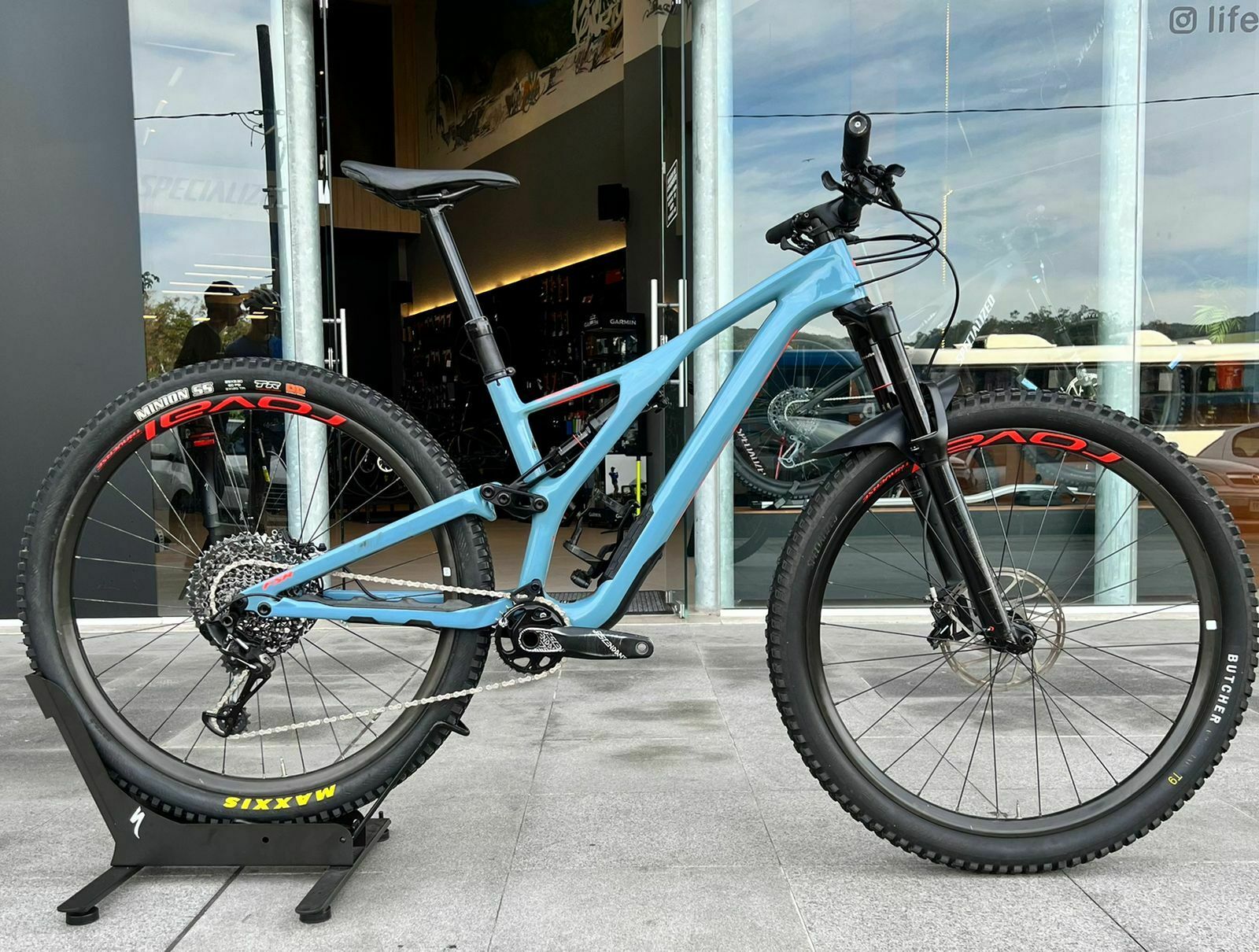 Foto Specialized StumpJumper Expert - Semi nova - (Bike em Floripa) Foto Specialized StumpJumper Expert - Semi nova - (Bike em Floripa) - Imagem 0