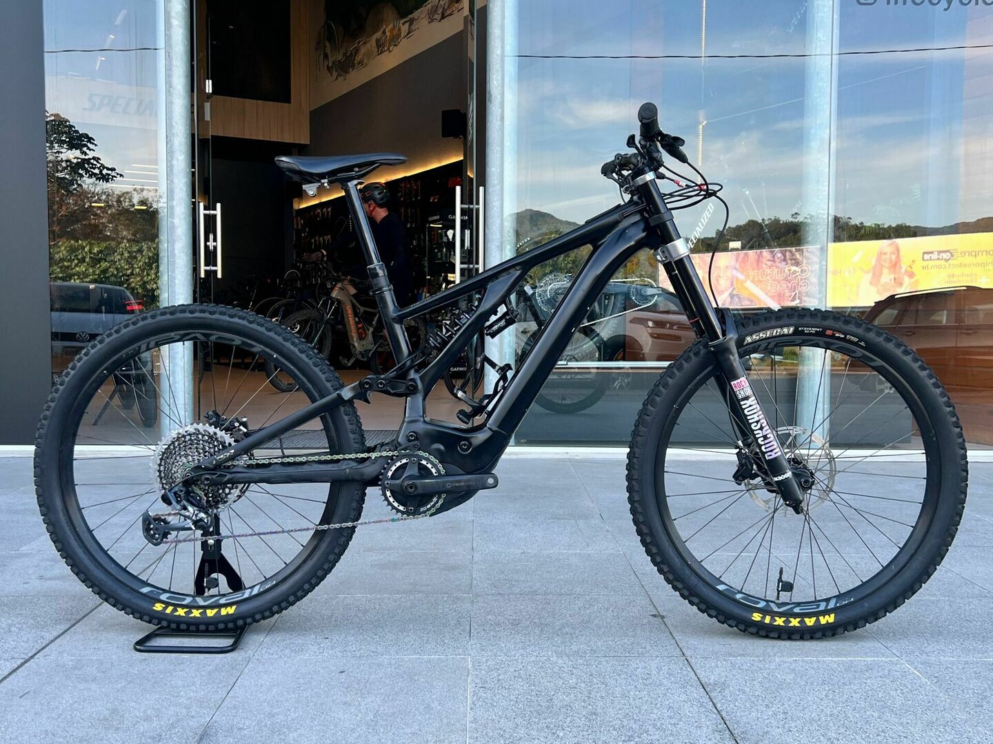 Specialized Turbo Kenevo - Semi nova - (Bike em Floripa) Specialized Turbo Kenevo - Semi nova - (Bike em Floripa)